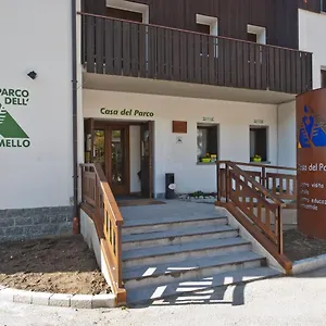 Casa Del Parco Dell'adamello Di Vezza dʼOglio